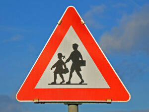 Strategies for Minimizing Traffic Risks in Back-to-School Traffic